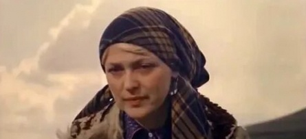 Женщина издалека кадры Женщина издалека кадры