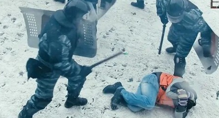 Зима в огне кадры