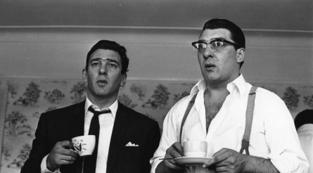 Легендарные братья Крэй: 10 удивительных фактов, раскрытых в фильме