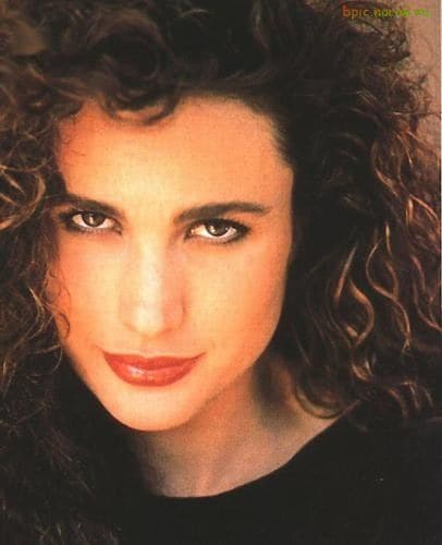 http://www.yaom.ru/wp-content/uploads/andie_macdowell.jpg