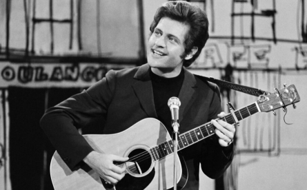 Жизнь и творчество детей Джо Дассена: узнайте, как они продолжают наследие знаменитого отца