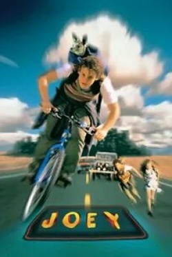 Билл Найи и фильм Джой (2024)