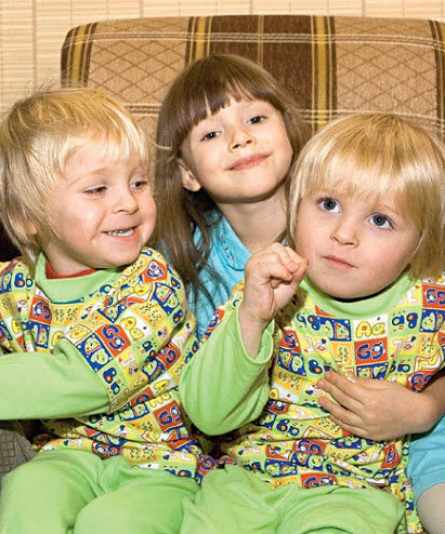 Близнецы Филя и Киря из Ворониных: удивительные трансформации актеров, которые воплотили их образы