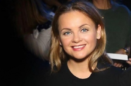 От любви до судьбы: история Юлии Проскуряковой, певицы из Екатеринбурга, которая стала женой Игоря Николаева и воспитывает дочь, будто отец вернулся к ней через нее