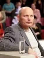 Малахов+ кадр из фильма