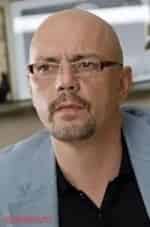 По закону кадр из фильма