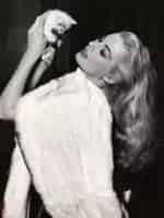 Сладкая жизнь кадр из фильма