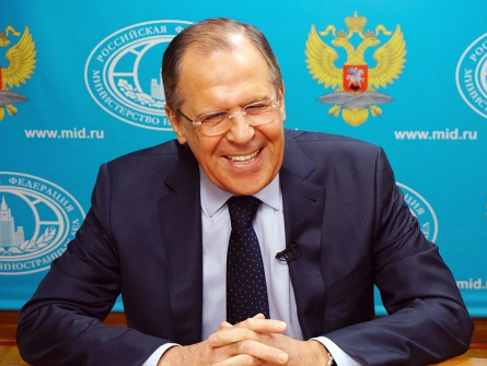 Жена Сергея Лаврова - судьба железного дипломата: все о количестве детей и внуков пары