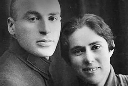 Судьба жены Молотова: история Нарка СССР Полины Жемчужиной и ее настоящее имя, скрывавшееся за маской власти