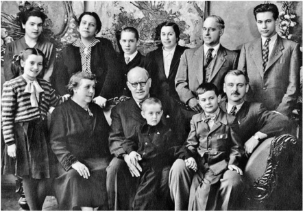 Секреты крови: Раскрываем загадки семейства Михалковых-Кончаловских