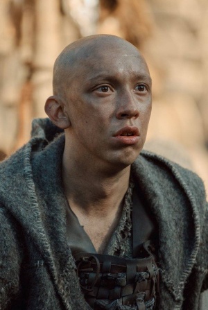 Трудно быть богом