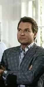 Убийство в высшем обществе кадр из фильма