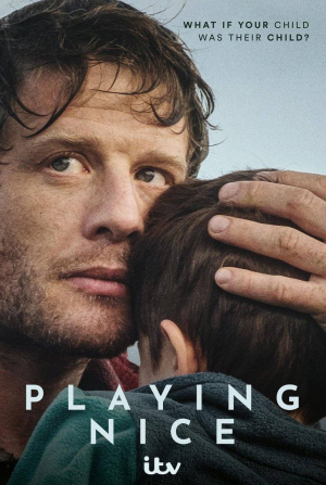Филип Дэвис и фильм Веди себя прилично (2025)