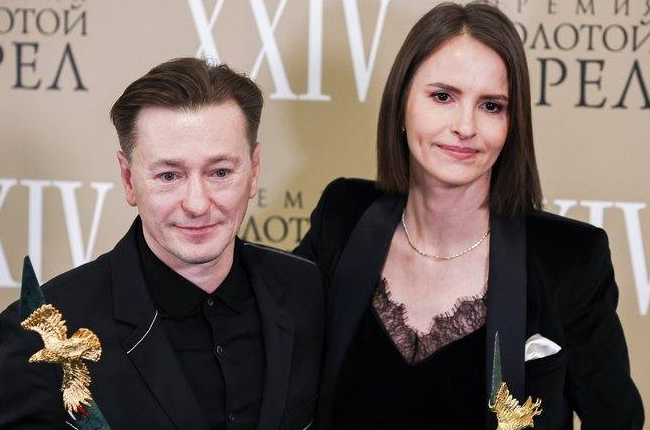 Вне кампуса